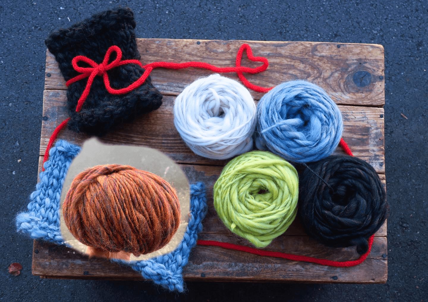 【イベント終了】秋山毛糸店ワークショップ「冬の贈り物。輪編みで暖かネックウォーマー」