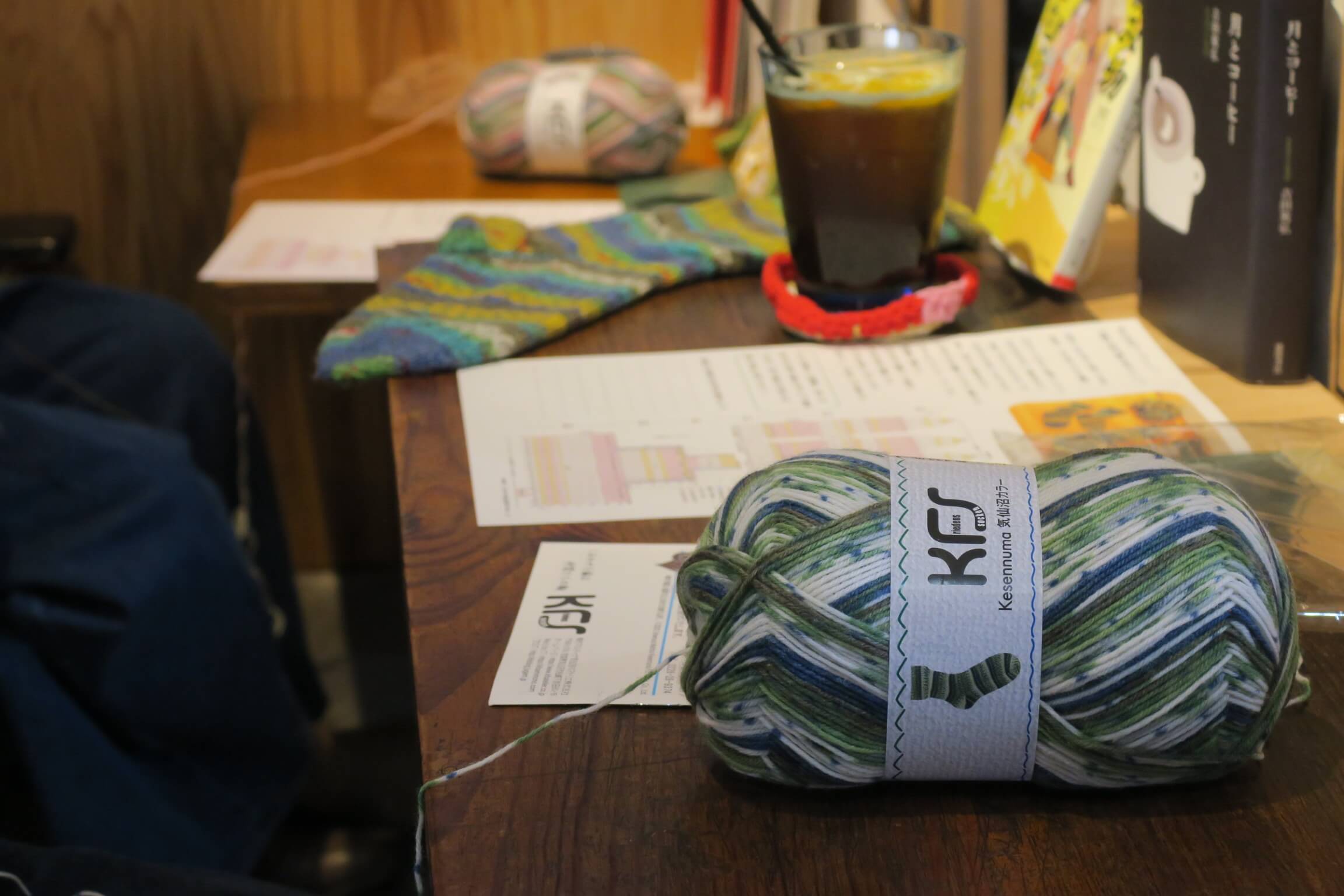 【イベント終了】4月の秋山毛糸店ケイトマミレ「みんなで靴下を編みましょう」